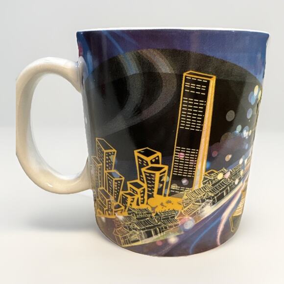 Starbucks 2012 Set Of 2 - Seoul Day & Night Korea Coffee Cup Mug 16 oz - Picture 3 of 7